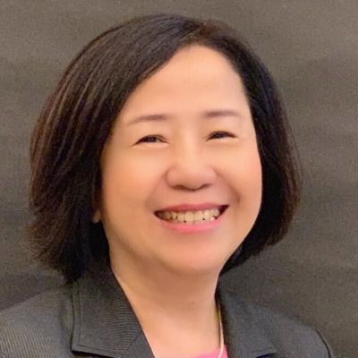 Lisa Kuang portrait